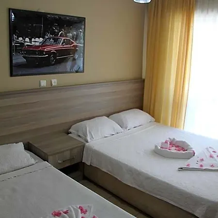 Hotel Kartel 4*
